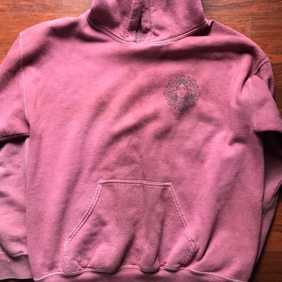 Sweater - Picture 1 of 3